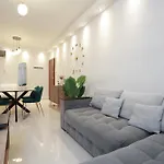 Apartment Orion White Tower *