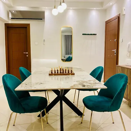 Orion White Tower Διαμέρισμα