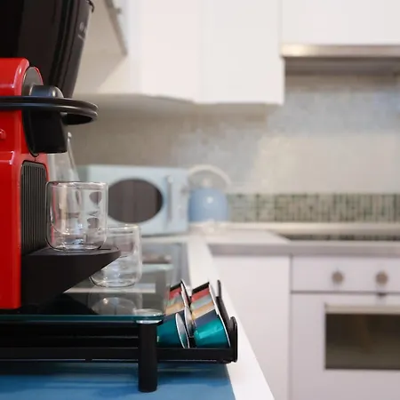 Orion White Tower Lägenhet