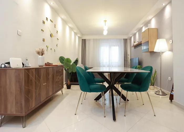 Orion White Tower Appartement